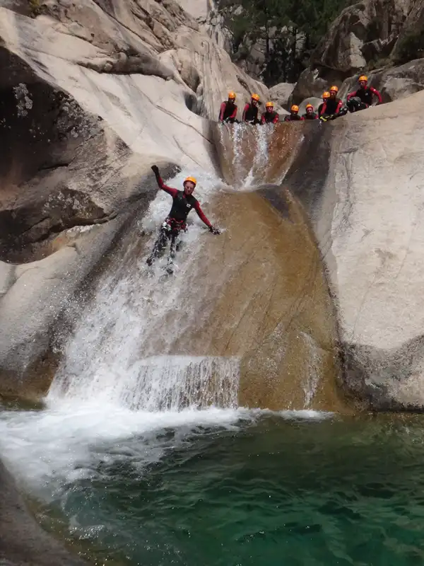 Canyoning Purcaraccia - Sensations fortes sur les toboggans